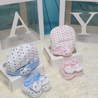 Set cappelino più scarpine neonati